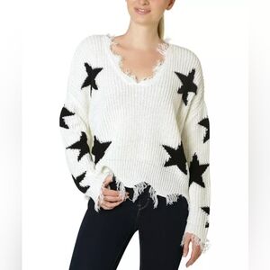 Oversized Star Sweater W/ Fringe!